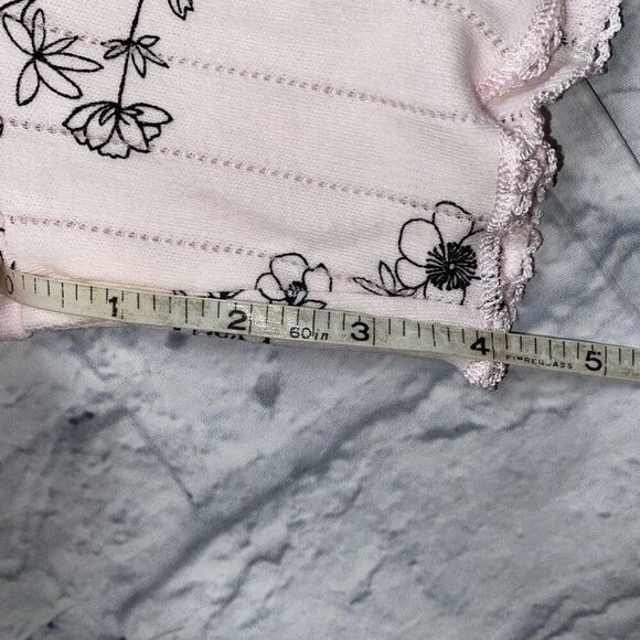 Liz Claiborne women M/L floral print tank top & shorts pajama set light pink - Picture 13 of 13